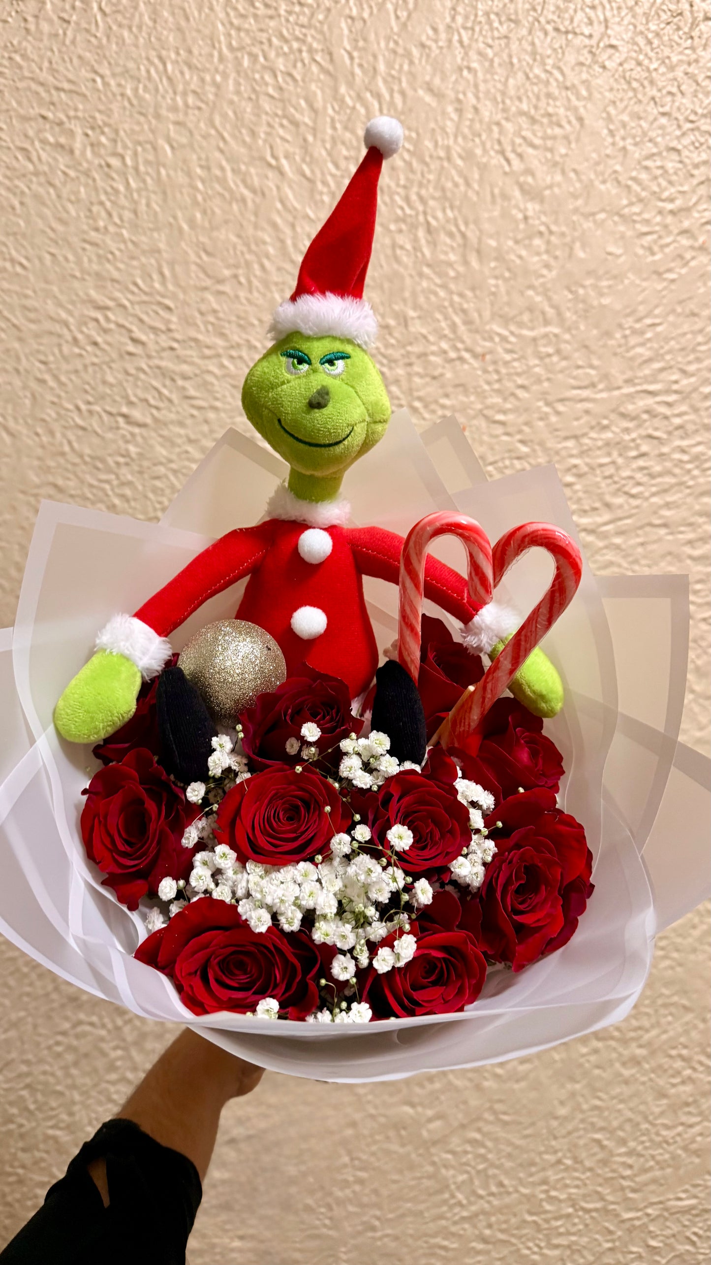 Merry Grinchy roses